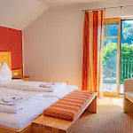 Mariensaeule 3*