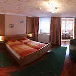 Mariensaeule Hotel 3*