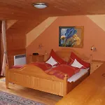 Mariensaeule 3* Wernstein am Inn