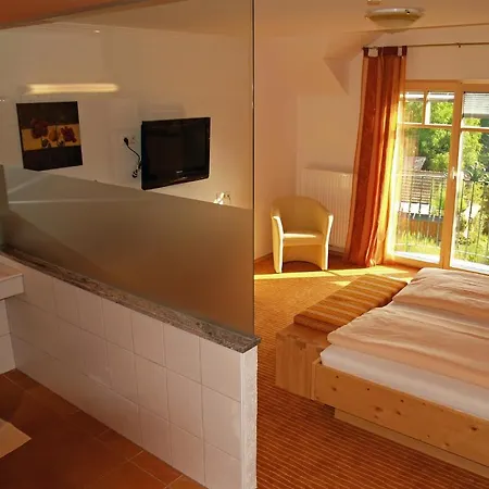 Mariensäule Hotel Wernstein am Inn