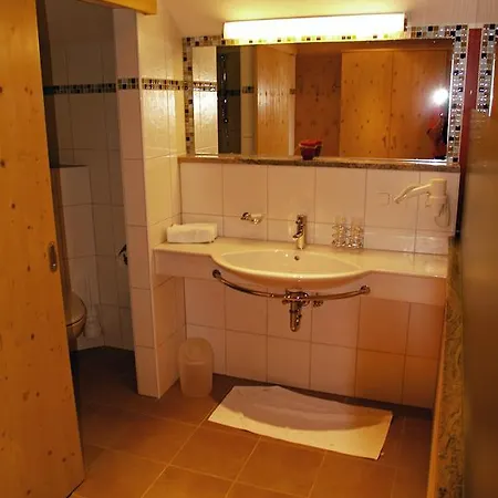 Mariensaeule 3*