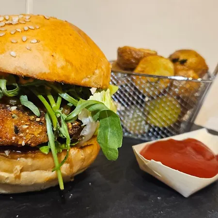 Mariensaeule 3* Wernstein am Inn