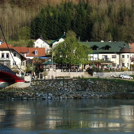 Mariensaeule Hotel