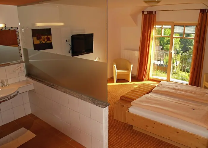 Mariensaeule Hotell Wernstein am Inn