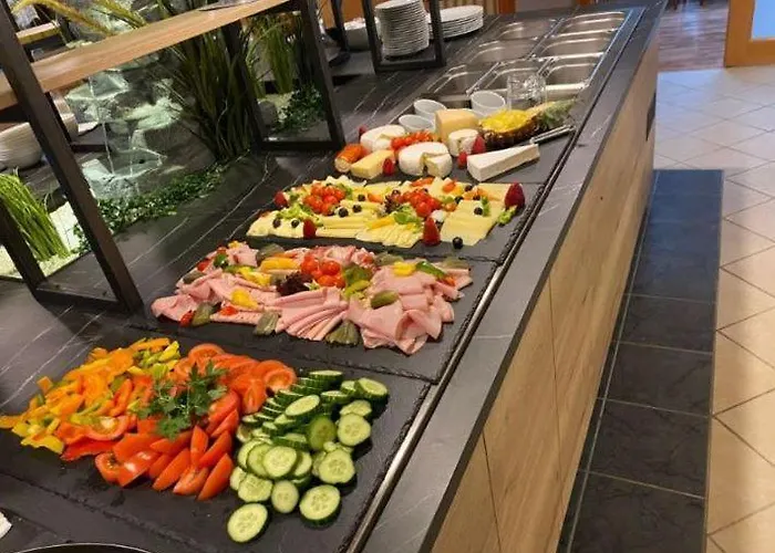 Mariensaeule Hotel Wernstein am Inn