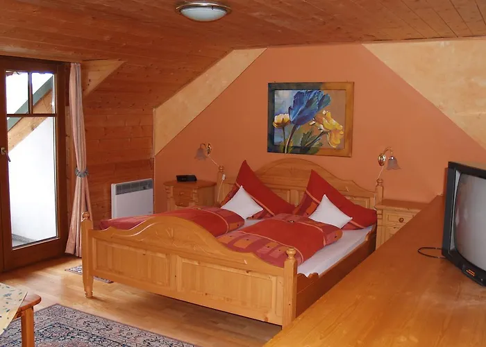 Mariensaeule 3* Wernstein am Inn