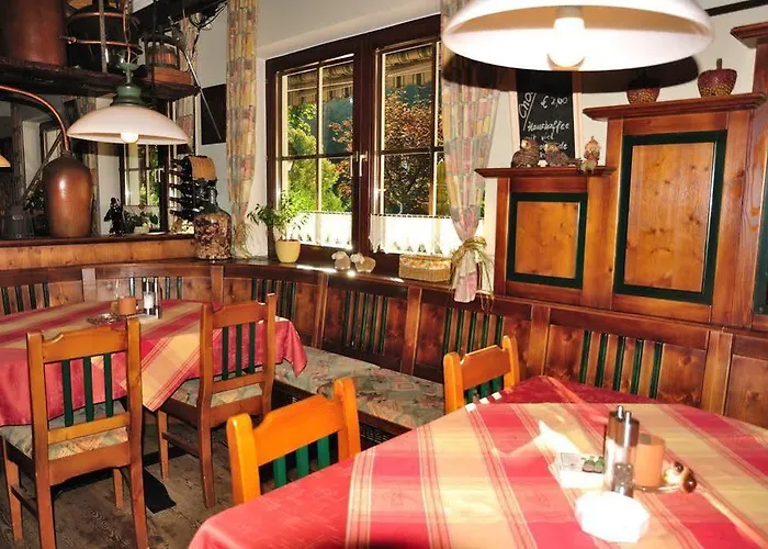 Mariensaeule Hotel 3*