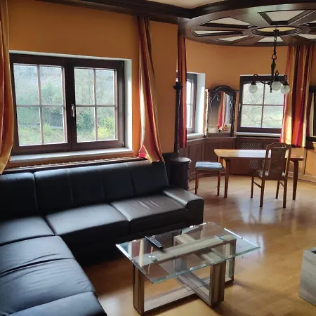 Mariensaeule ホテル 3*